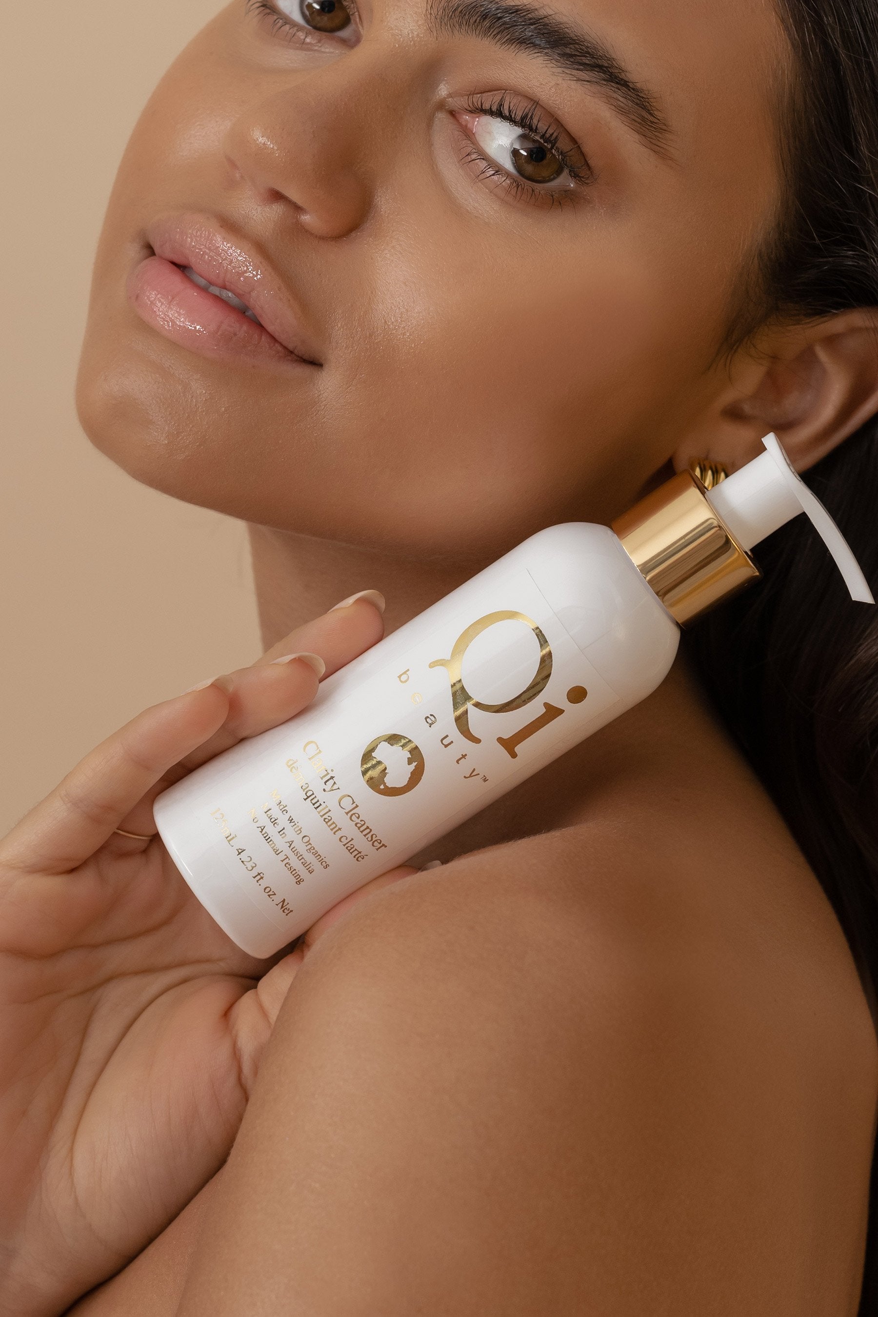 Clarity Cleanser Made with Organics